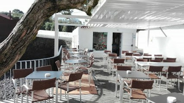 Caloura Bar Restaurante