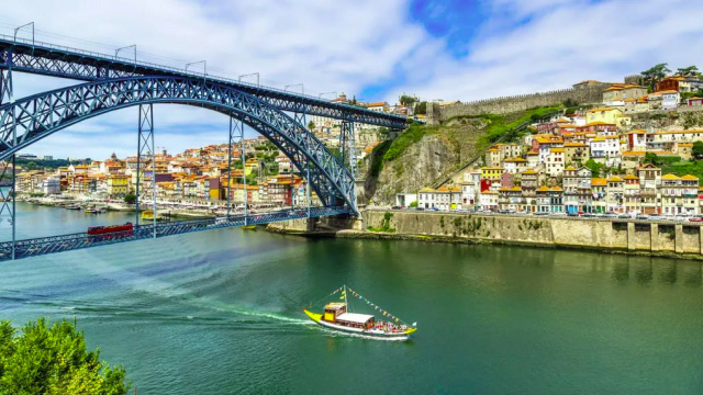 Portugal de Norte a Sur: 8 Días / 7 Noches